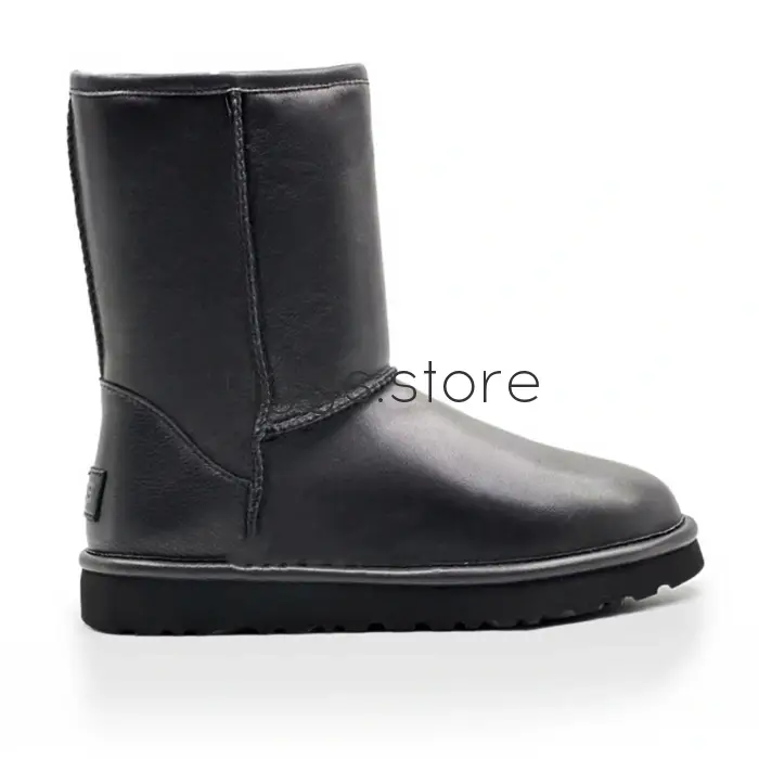 Classic Short Black Leather (кожа) - uggs.store