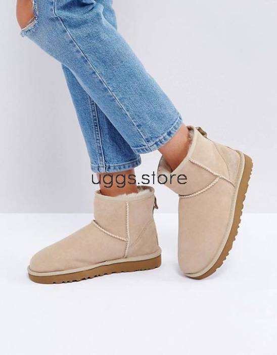 Classic Mini II Sand - uggs.store